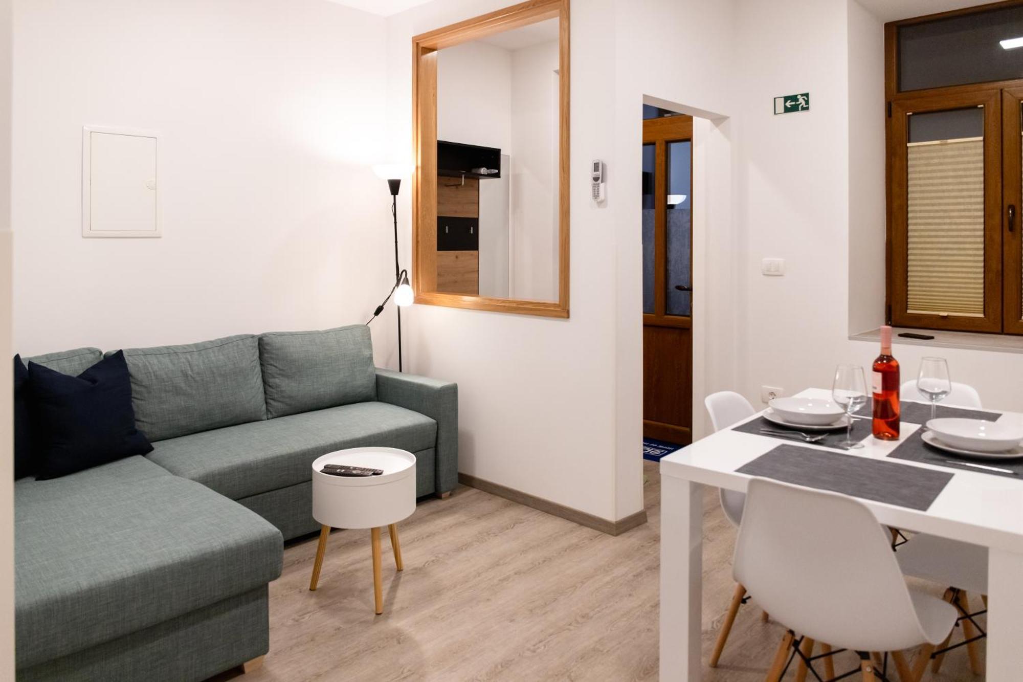 Oliver Street Apartment Випава Экстерьер фото