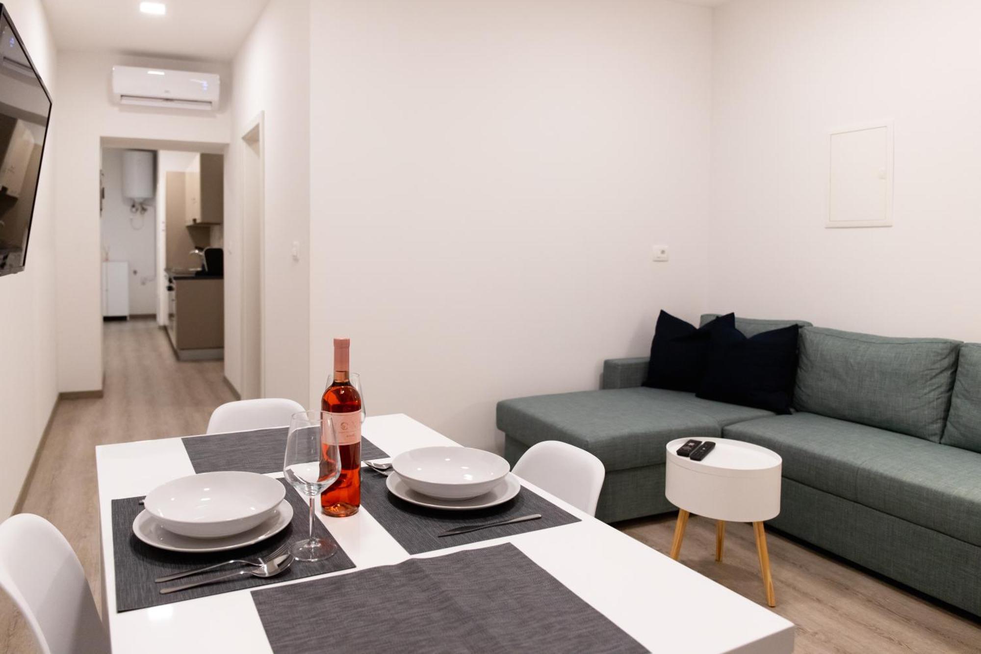 Oliver Street Apartment Випава Экстерьер фото