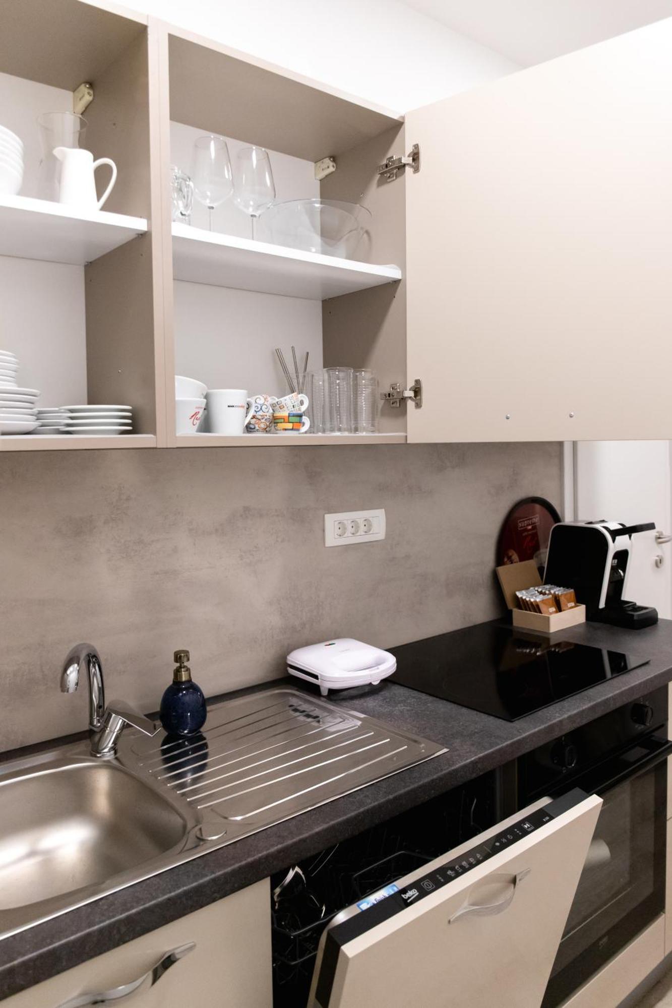 Oliver Street Apartment Випава Экстерьер фото